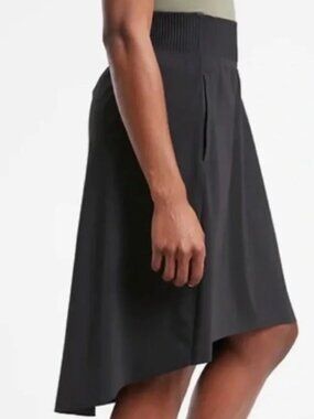 Athleta Cosmic Skirt Medium Black High-Low Travel Performance  Pockets
